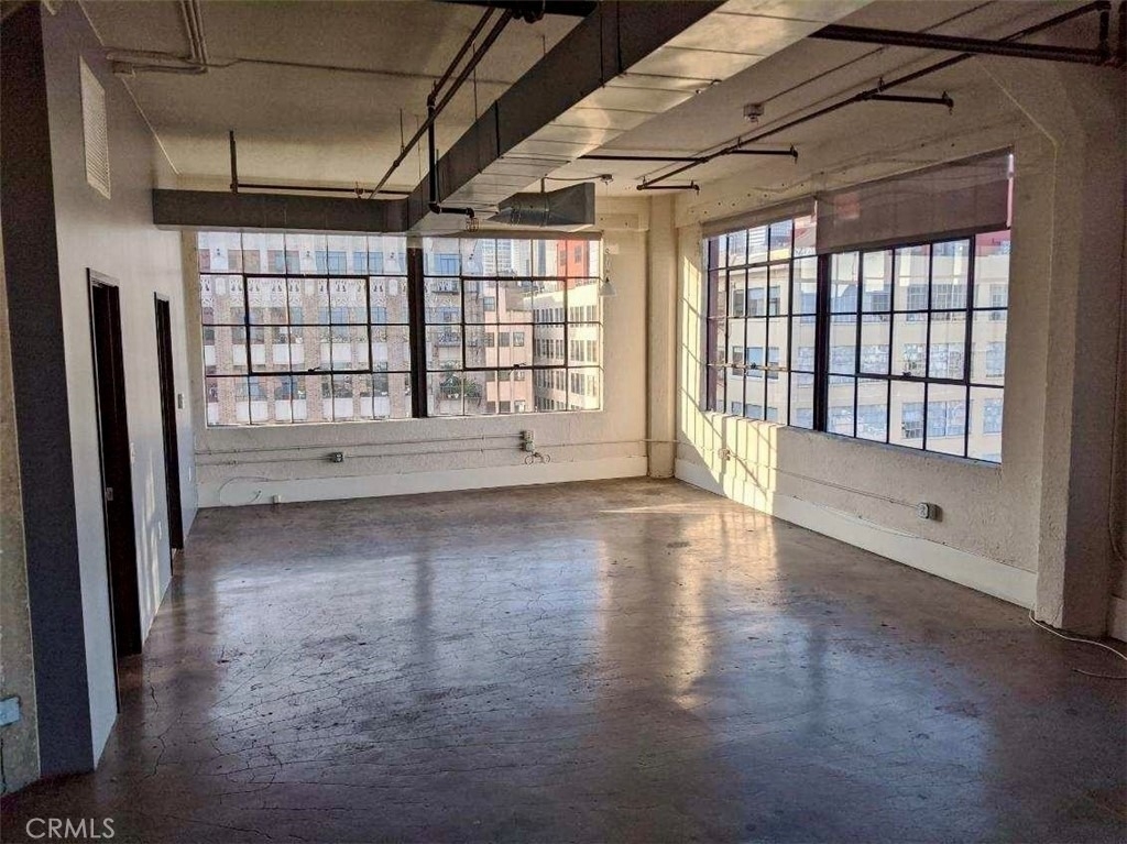 315 E 8th Street - Photo 30