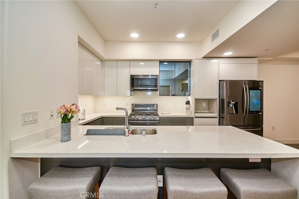 820 S Wilton - Photo 13