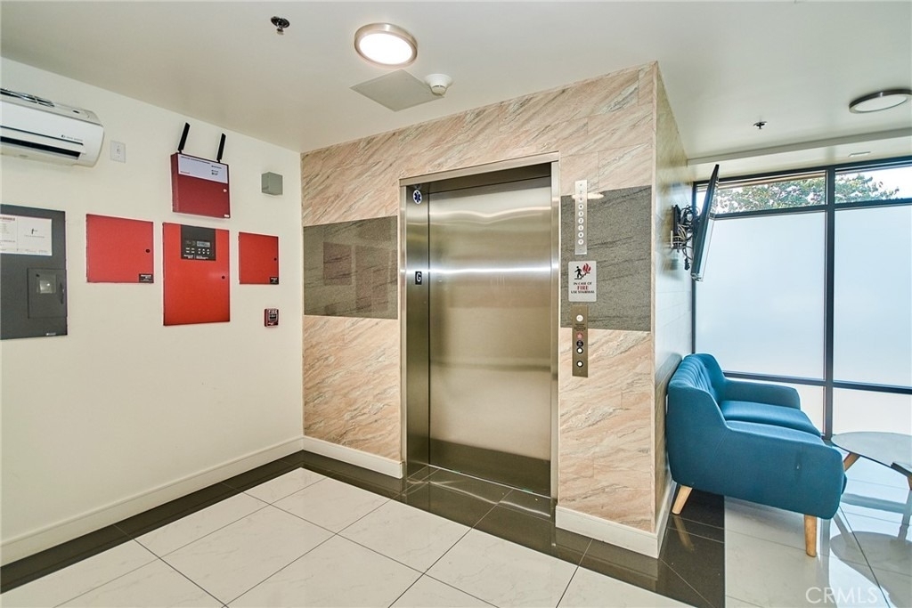 820 S Wilton - Photo 7