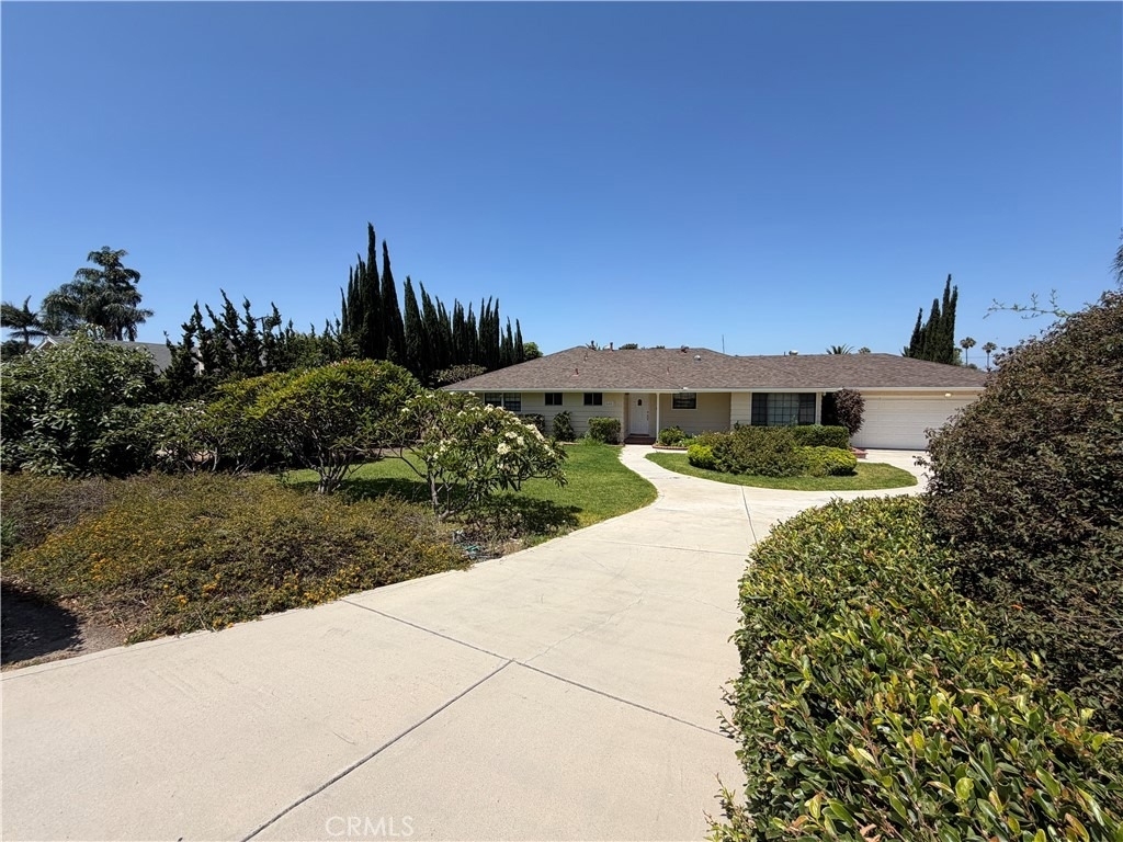 2680 N Canal Street - Photo 1