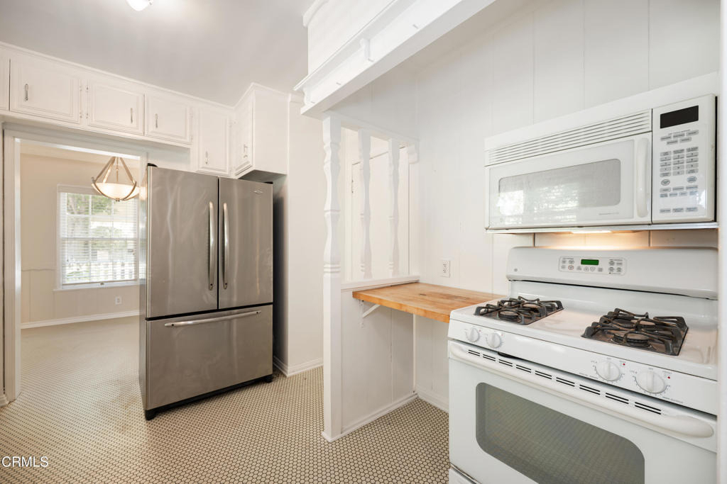1720 N Vista Street - Photo 8