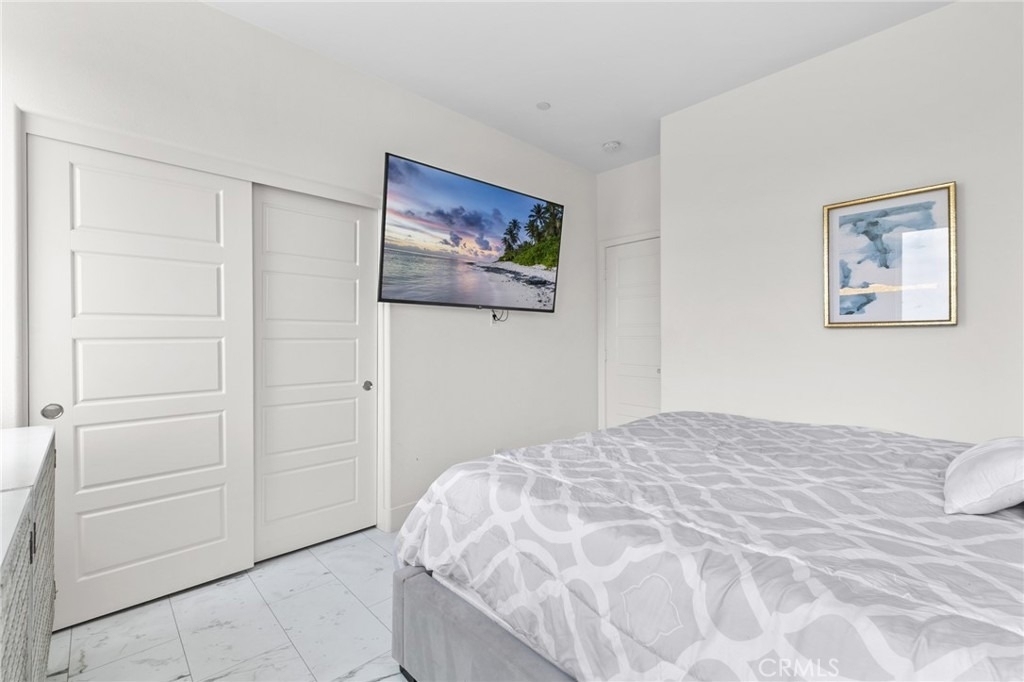 243 Waypoint - Photo 18