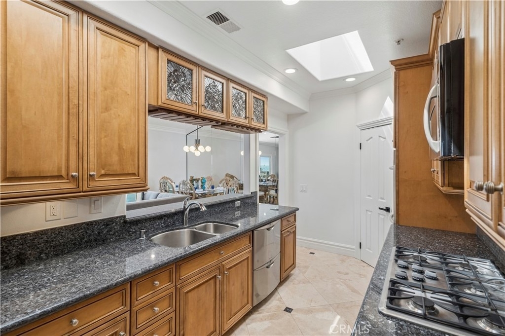 1516 Pacific Coast Highway - Photo 7