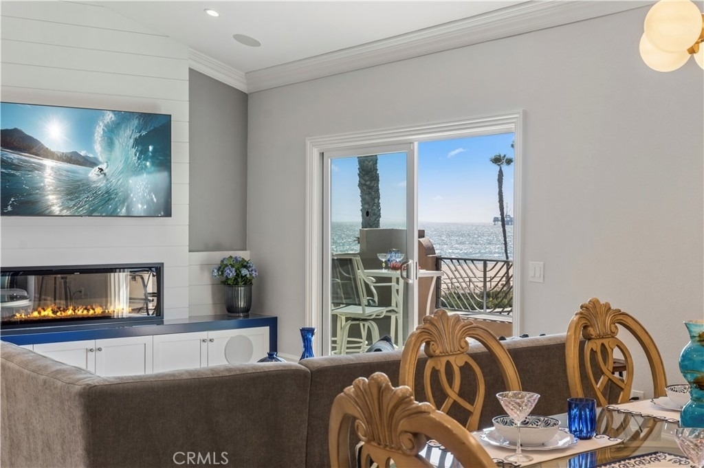 1516 Pacific Coast Highway - Photo 1