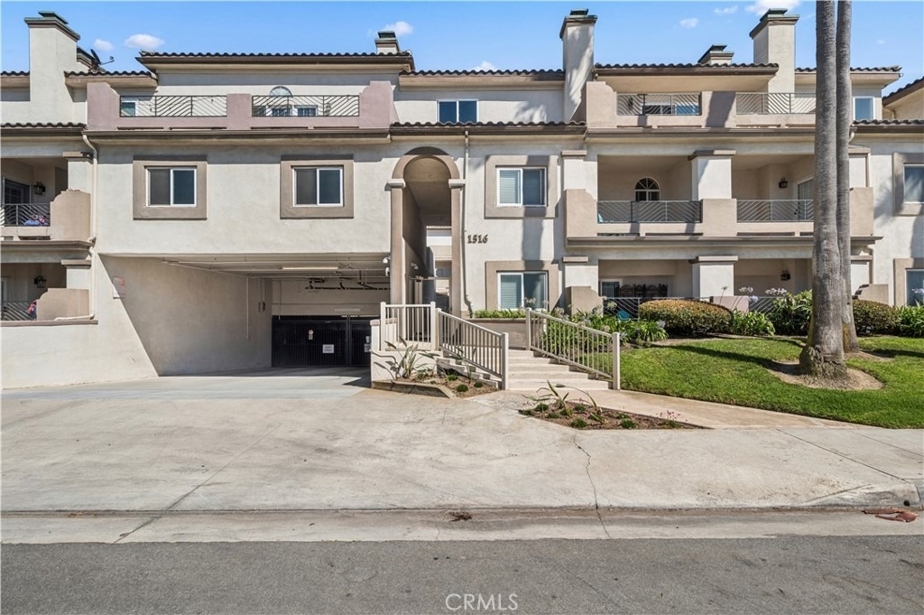 1516 Pacific Coast Highway - Photo 17