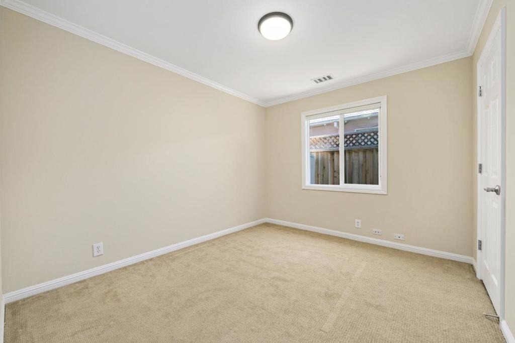 3419 Flora Vista Avenue - Photo 6