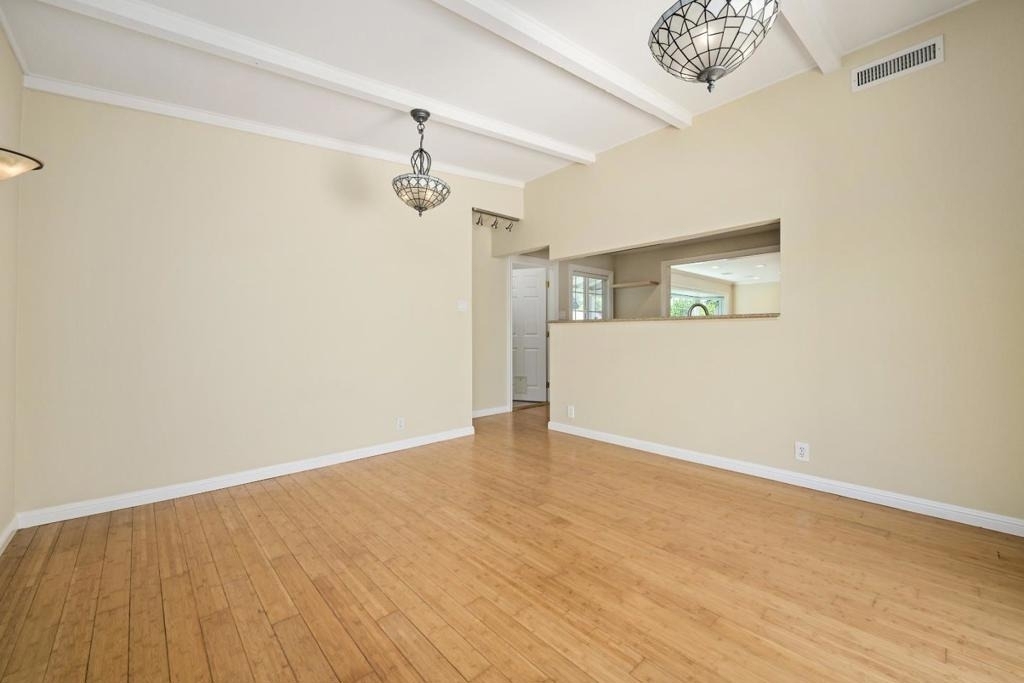 3419 Flora Vista Avenue - Photo 5