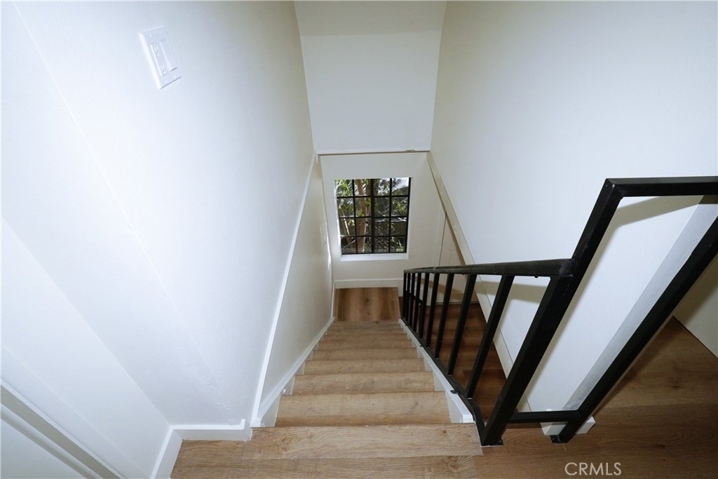 2615 Manhattan - Photo 36