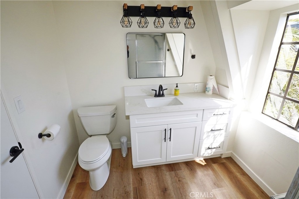 2615 Manhattan - Photo 17