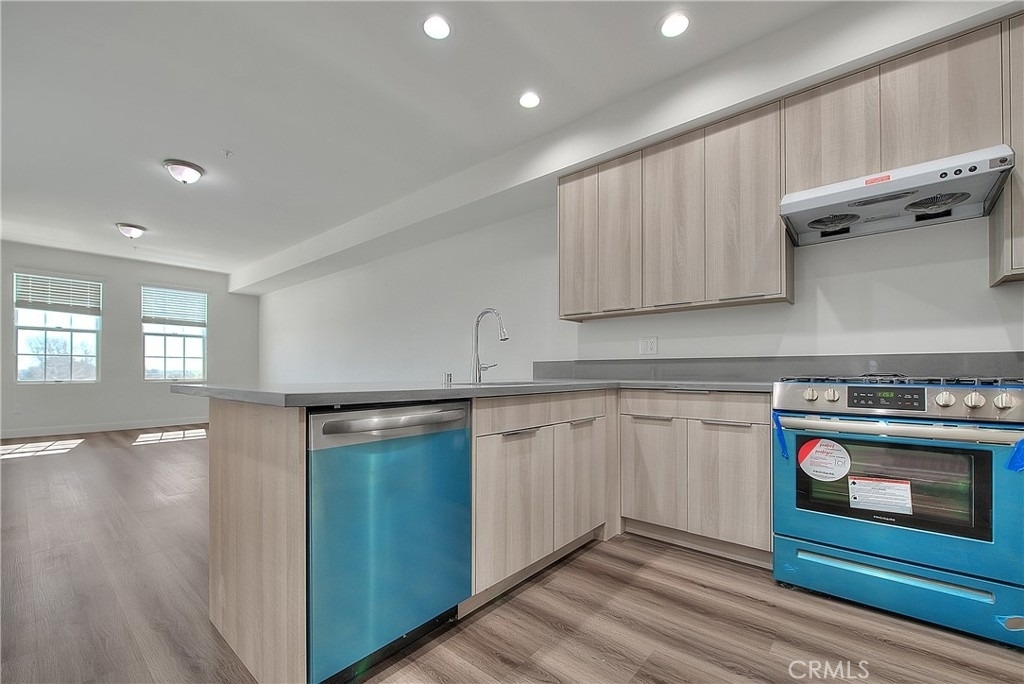501 W Foothill Boulevard - Photo 1