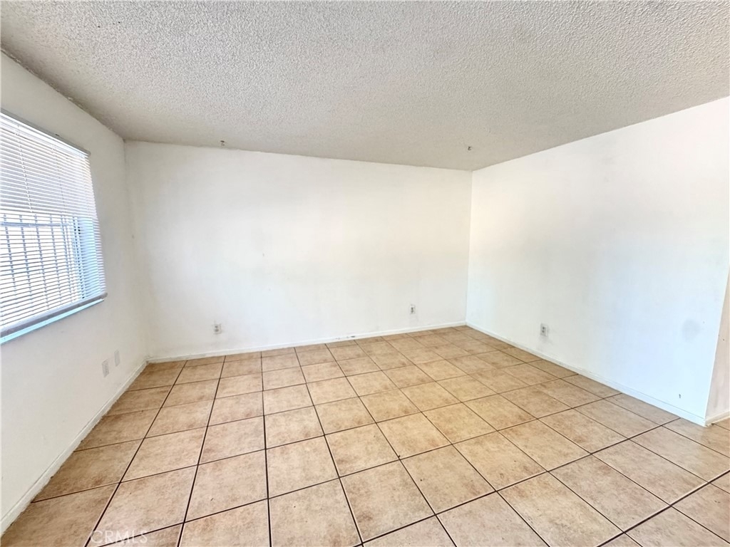 26148 Cypress Street - Photo 5