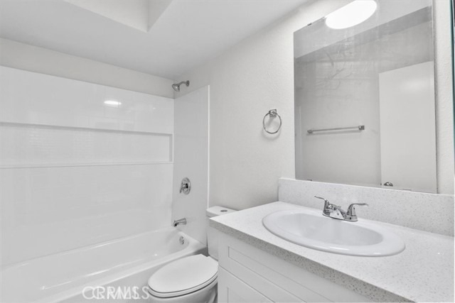 1002 Lombard Dr - Photo 8