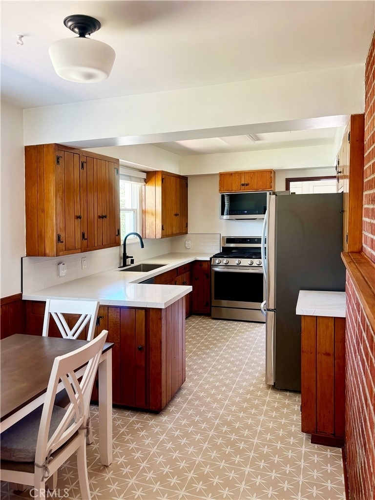 416 Drake Road - Photo 29