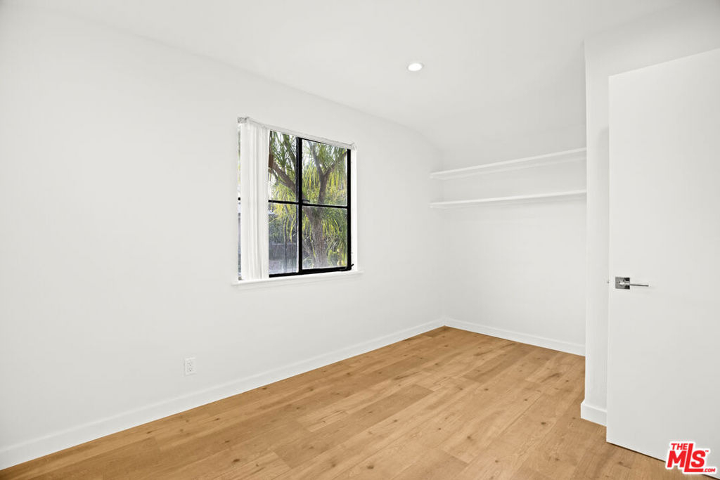 2254 Stradella Road - Photo 15