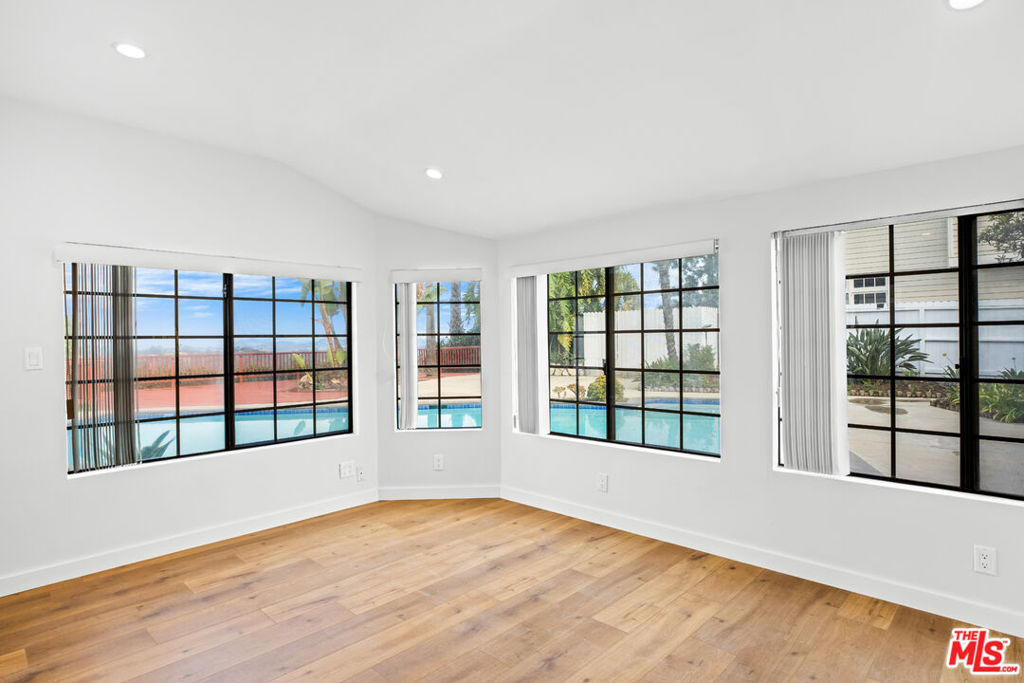 2254 Stradella Road - Photo 11