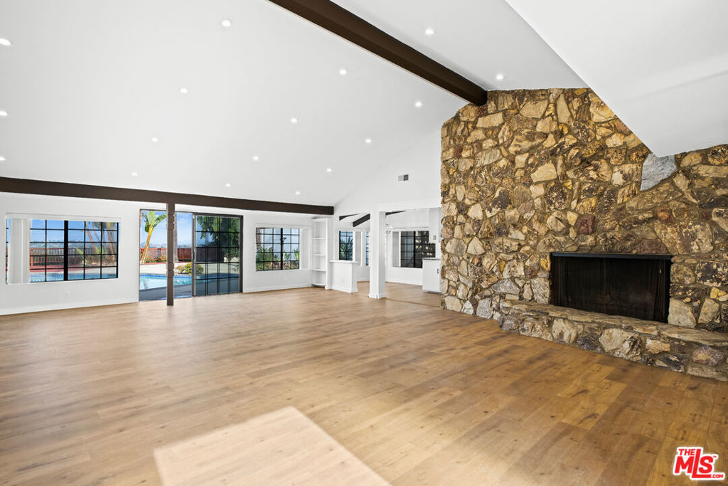 2254 Stradella Road - Photo 6