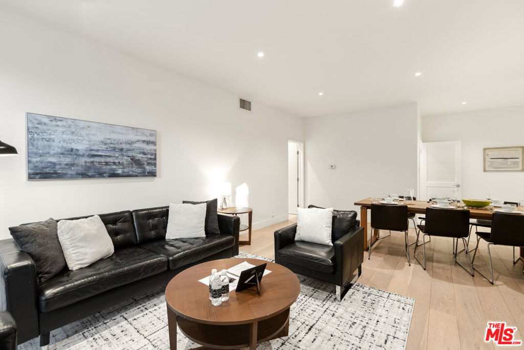 1818 Thayer Avenue - Photo 24
