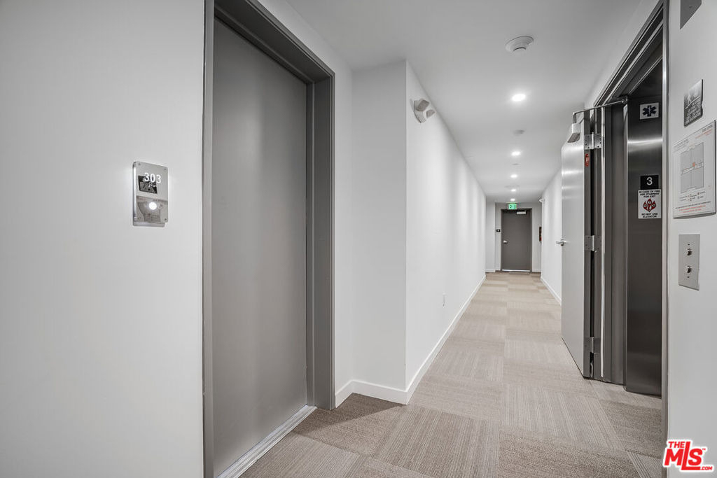 1021 S Shenandoah Street - Photo 15