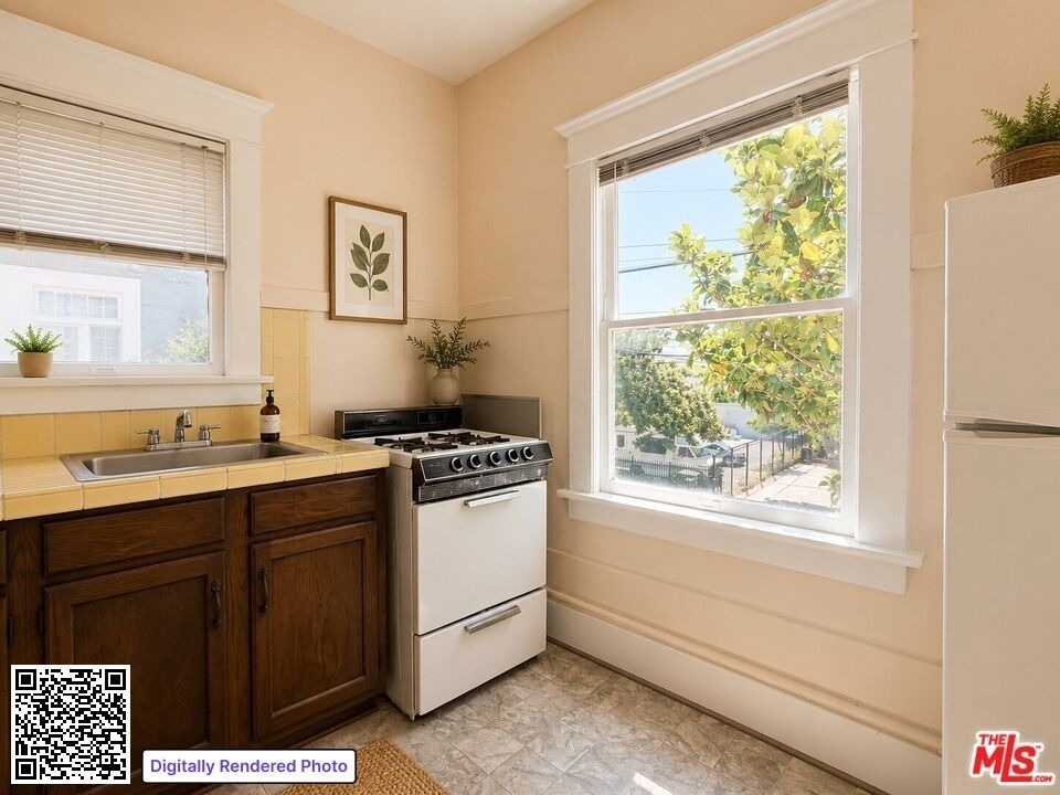 1288 W 23rd Street - Photo 3