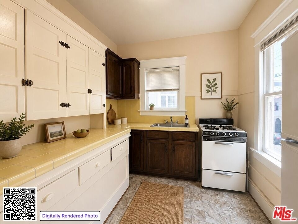 1288 W 23rd Street - Photo 2
