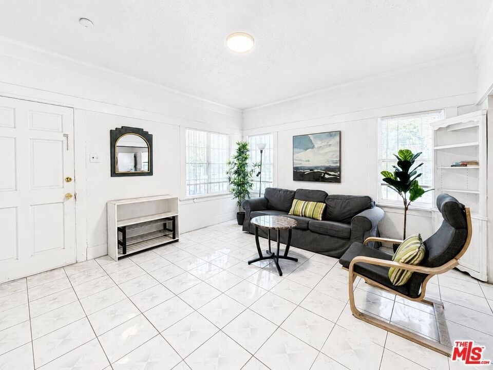 1186 W 37th Drive - Photo 1