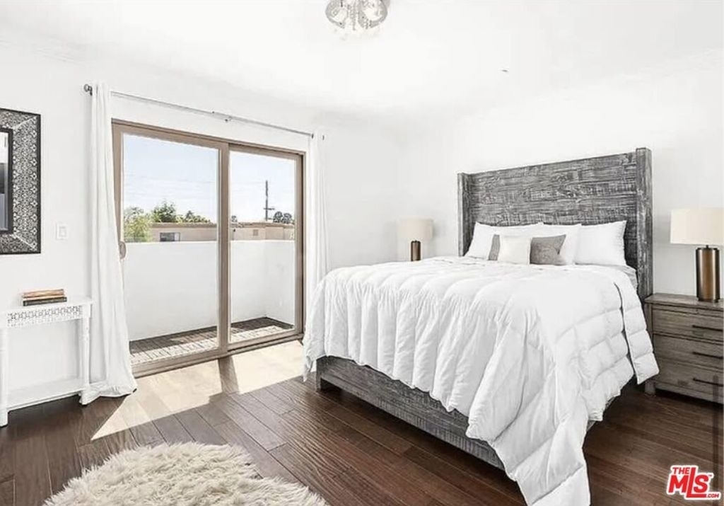 1621 Barry Avenue - Photo 7