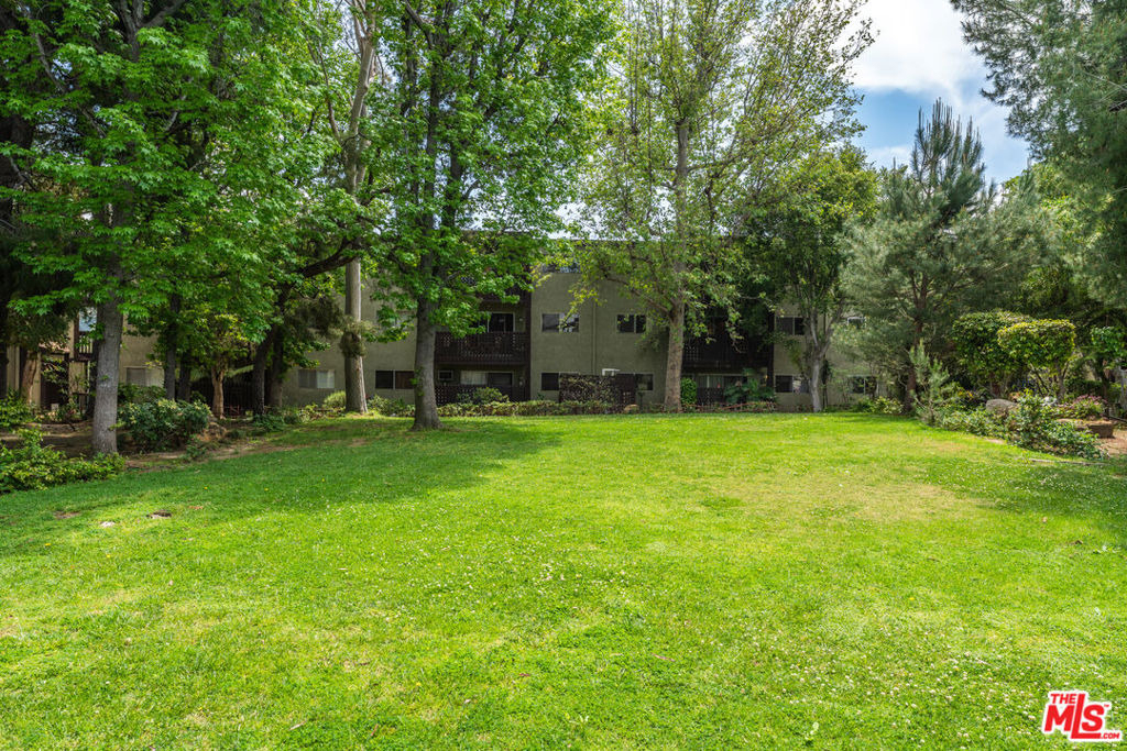 5870 Benner Street - Photo 29
