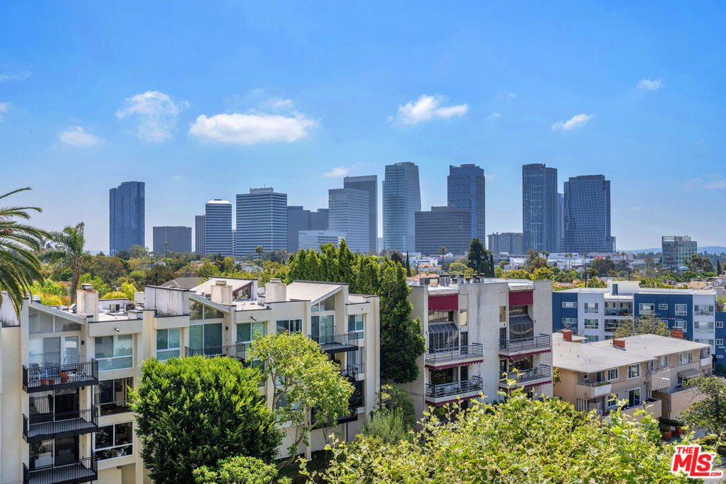 1333 S Beverly Glen Boulevard - Photo 8