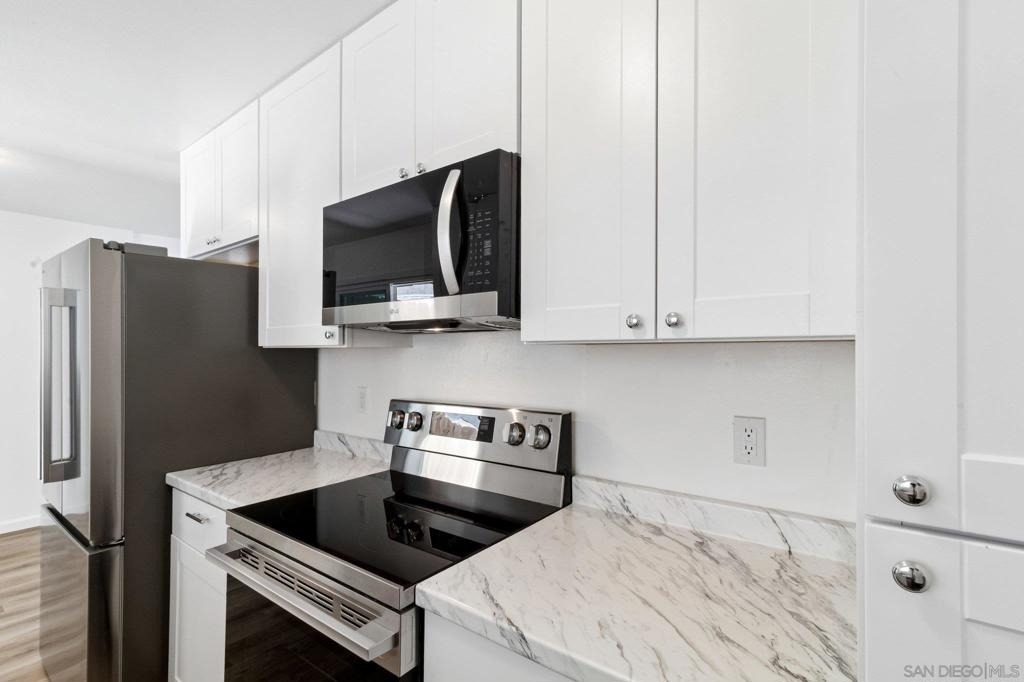 8719 Carribean Way - Photo 4