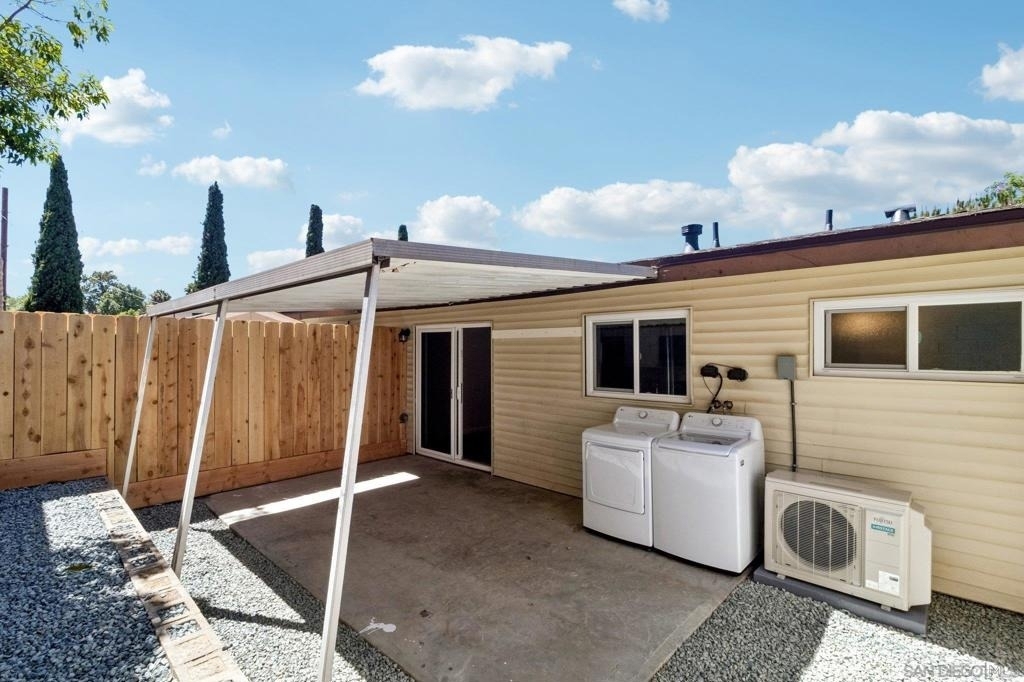 8719 Carribean Way - Photo 27