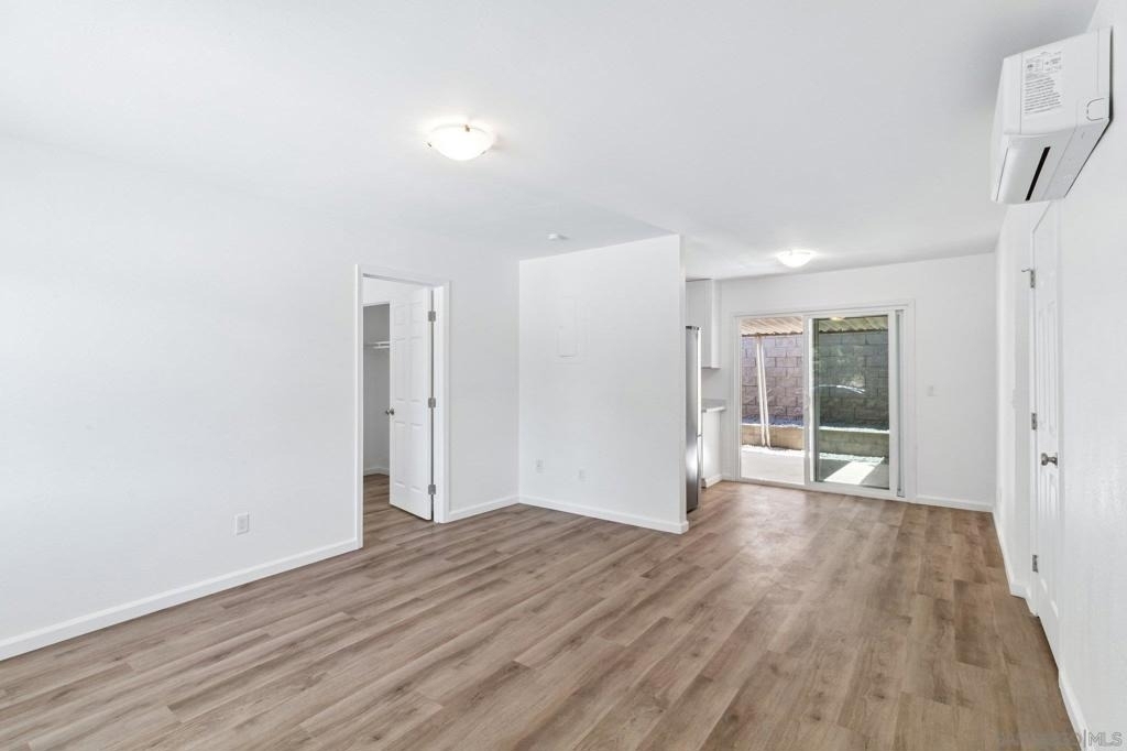 8719 Carribean Way - Photo 8