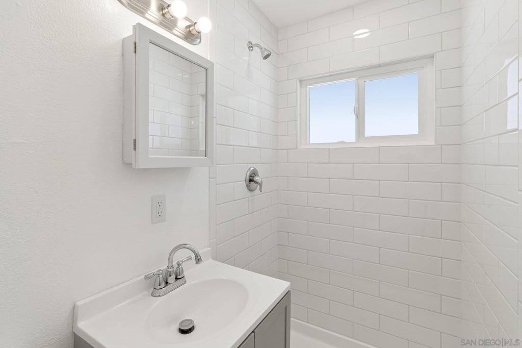 8719 Carribean Way - Photo 22
