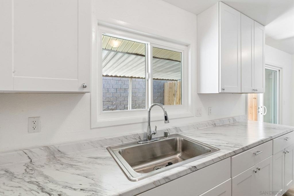 8719 Carribean Way - Photo 5