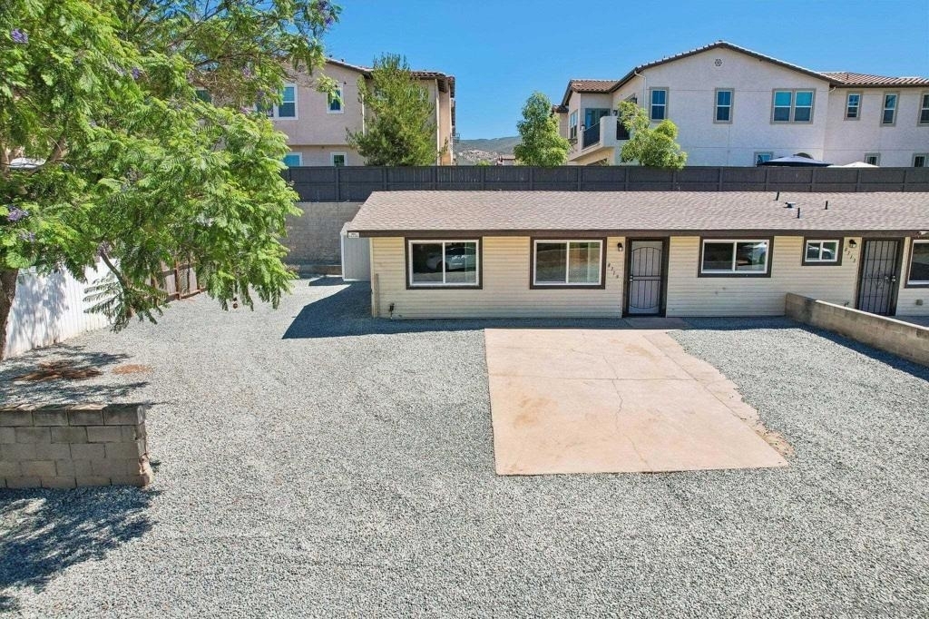 8717 Carribean Way - Photo 34