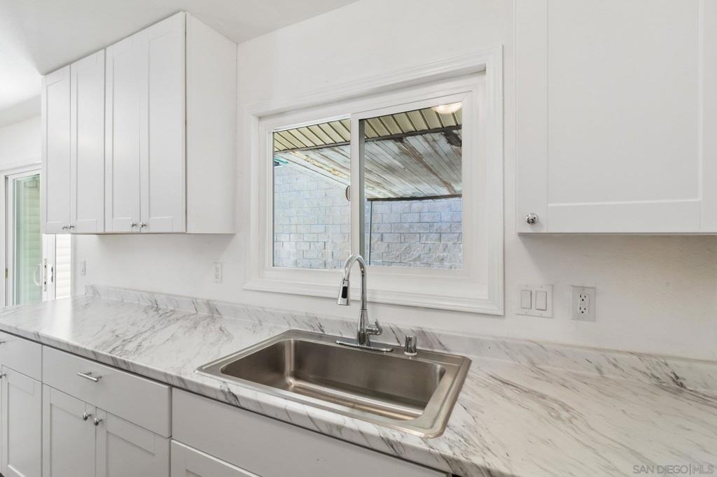 8717 Carribean Way - Photo 6