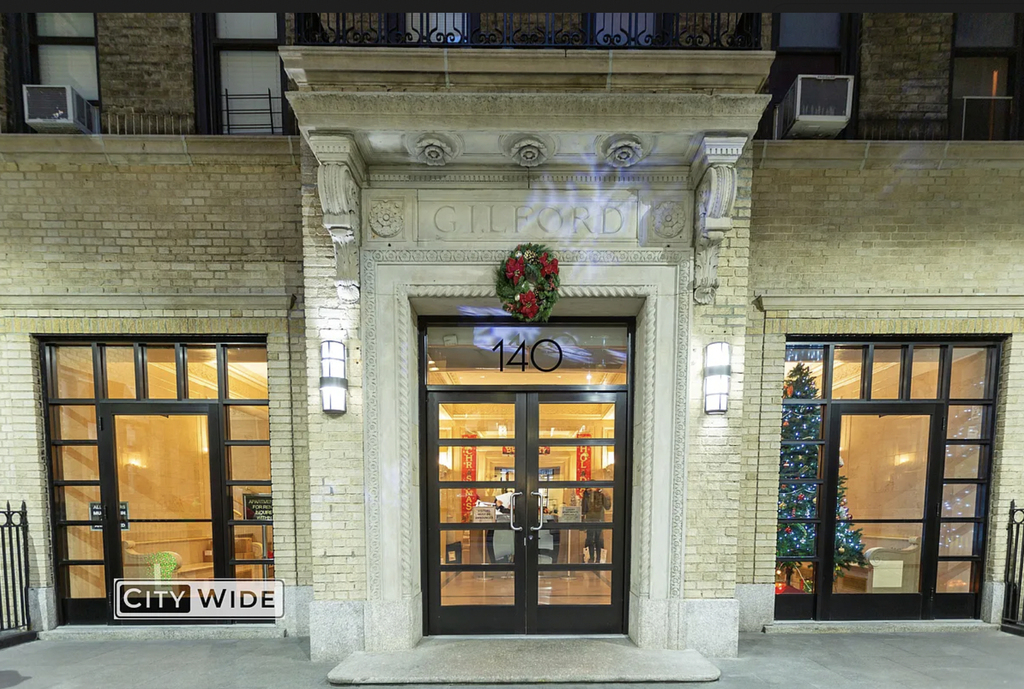 140 East 46th Street - Photo 2