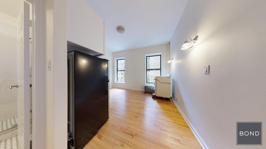 53 West 72nd Street  - Photo 2