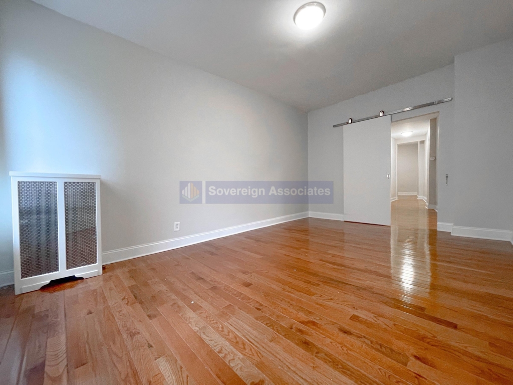 106 Fort Washington Avenue - Photo 1