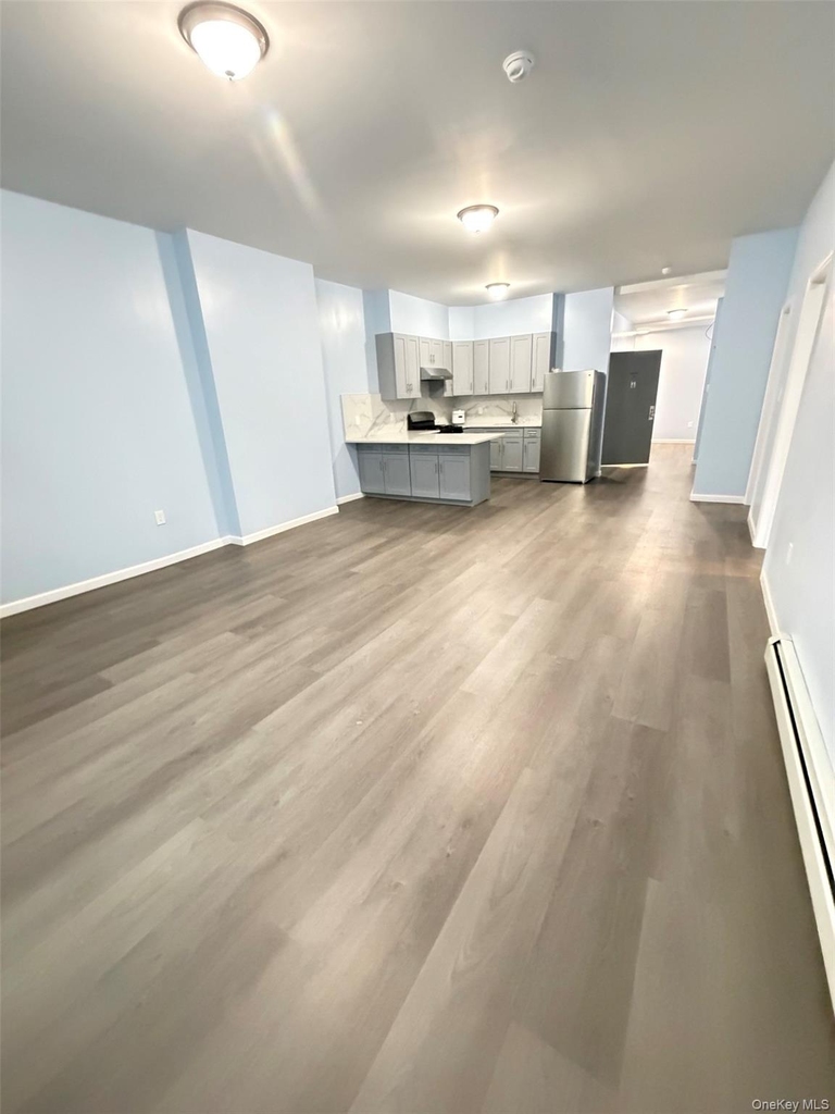 78th Street - Photo 3
