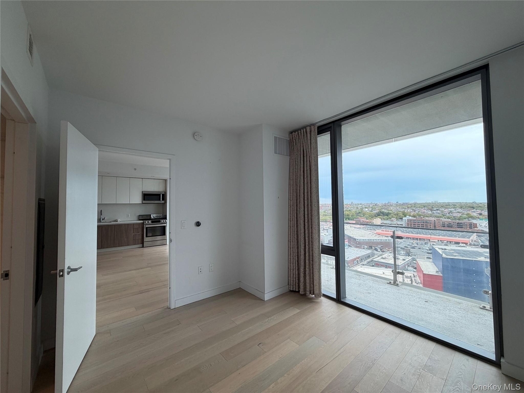 131-01 40th Road - Photo 5