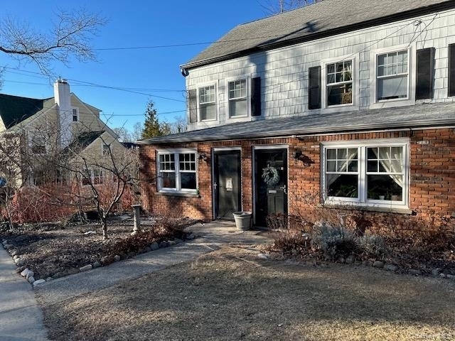71 Scudder Avenue - Photo 0