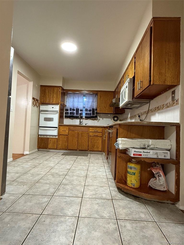 15 Meriam Street - Photo 4