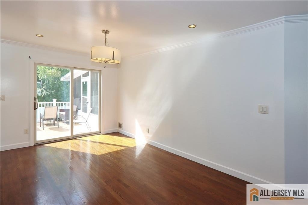 1299 Kline Place - Photo 4