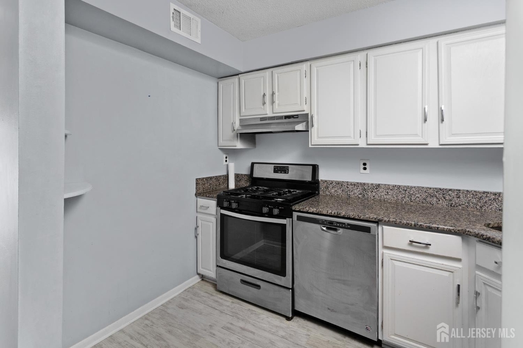 3 Foxtail Lane - Photo 8
