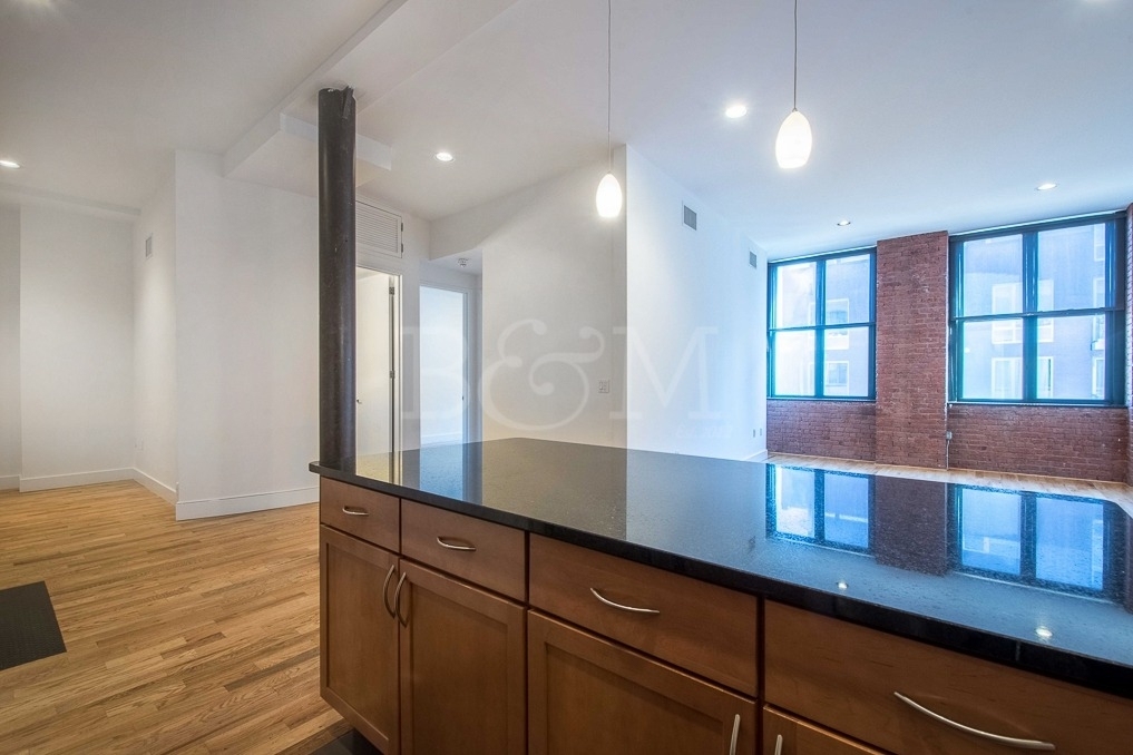 500 Driggs Avenue - Photo 0