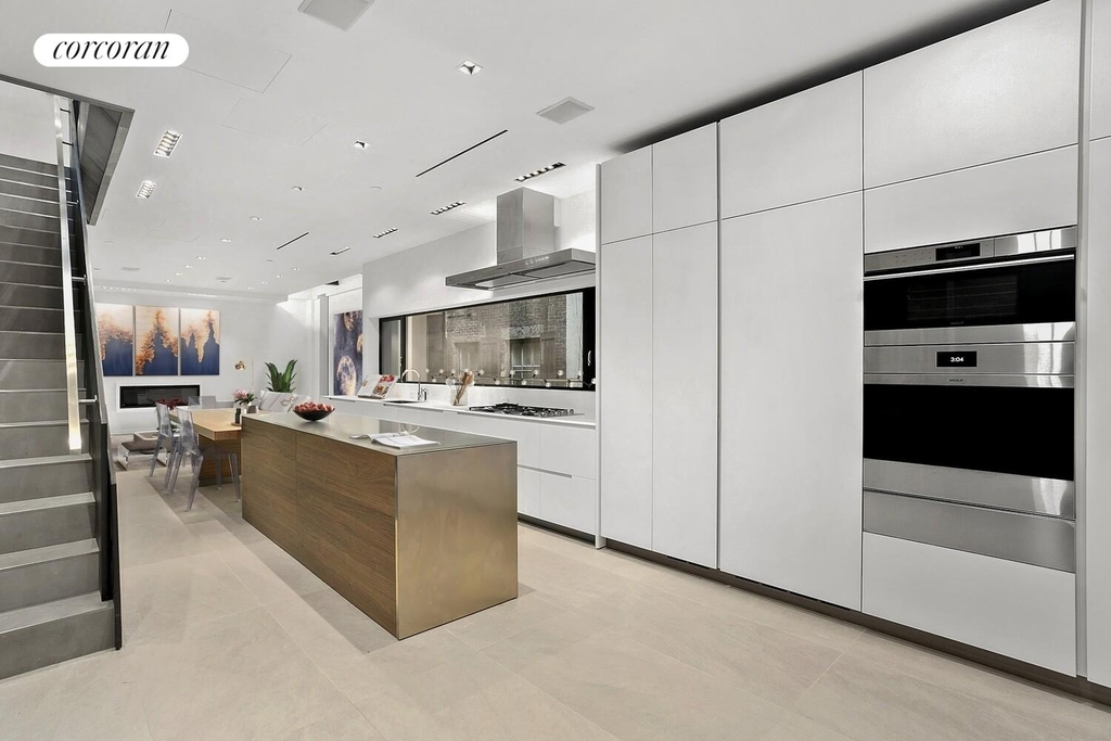 35 Walker Street - Photo 12