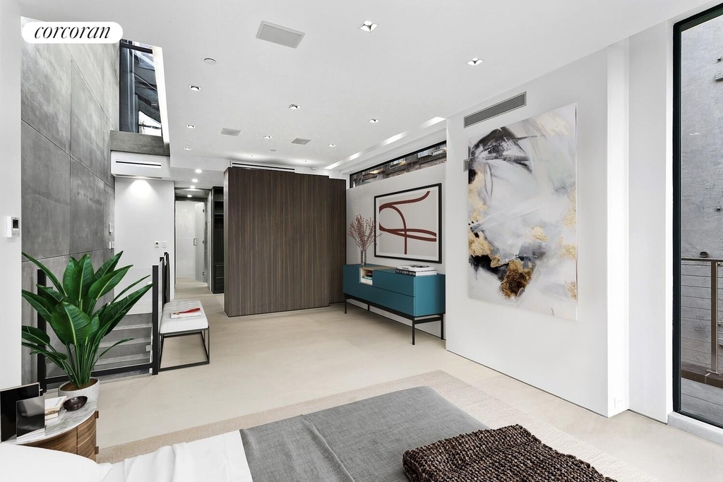 35 Walker Street - Photo 5