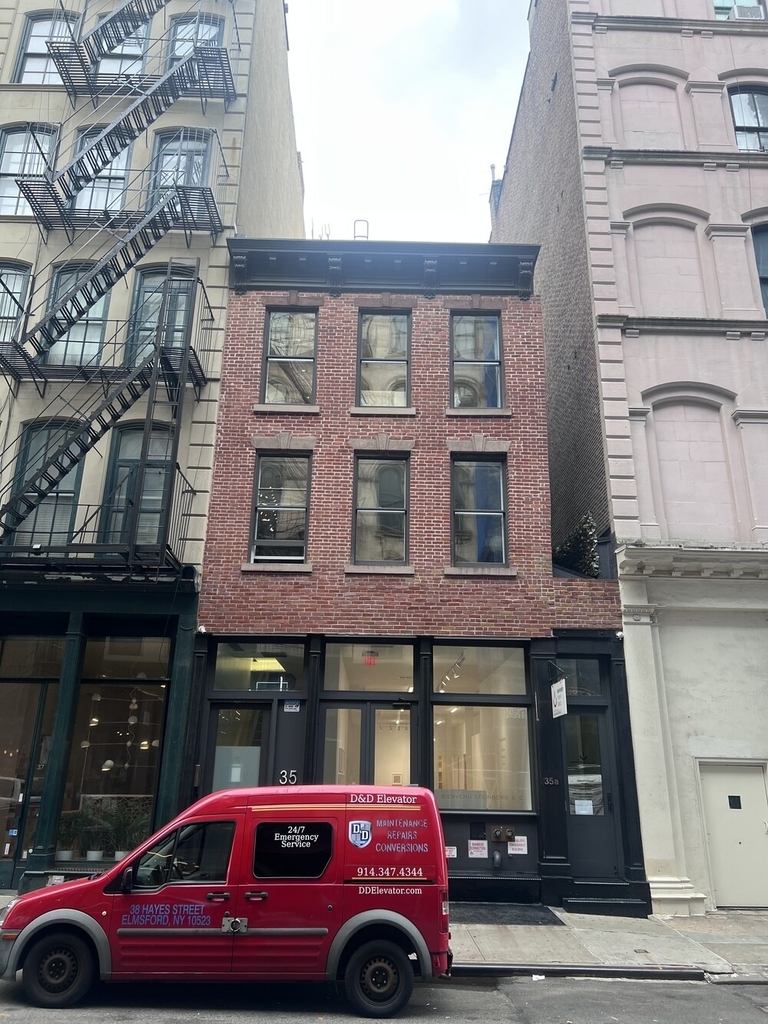 35 Walker Street - Photo 20