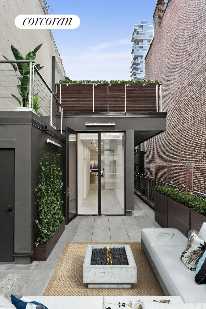 35 Walker Street - Photo 3
