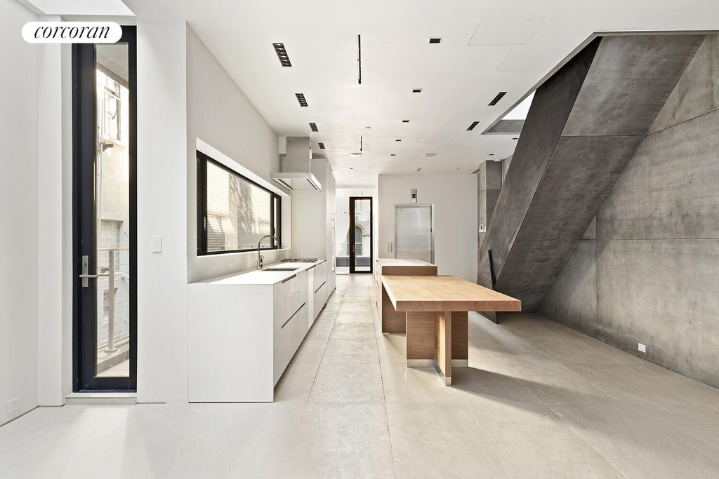 35 Walker Street - Photo 1